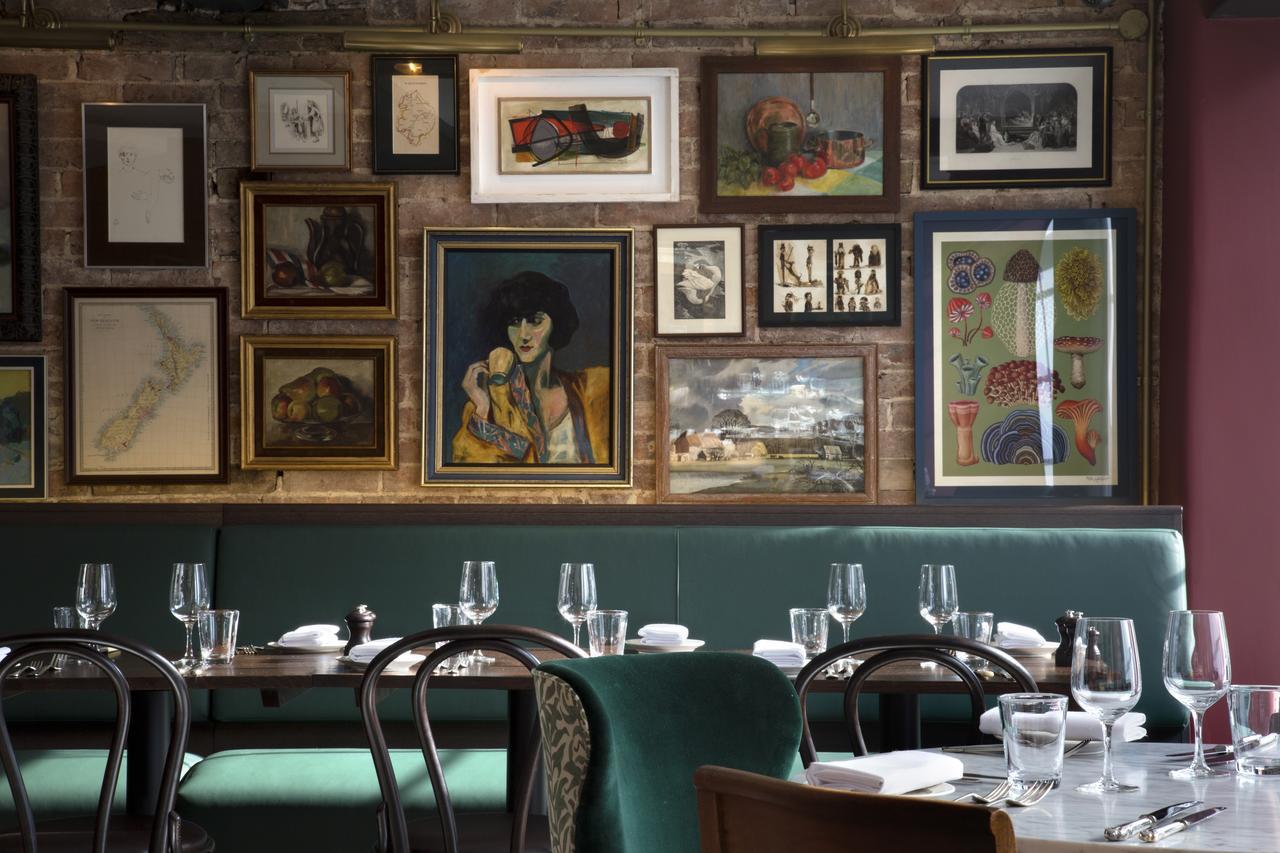 The Bower House, Restaurant & Rooms 希普顿斯图尔 外观 照片